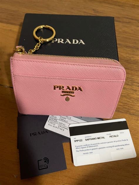 prada rfid wallet